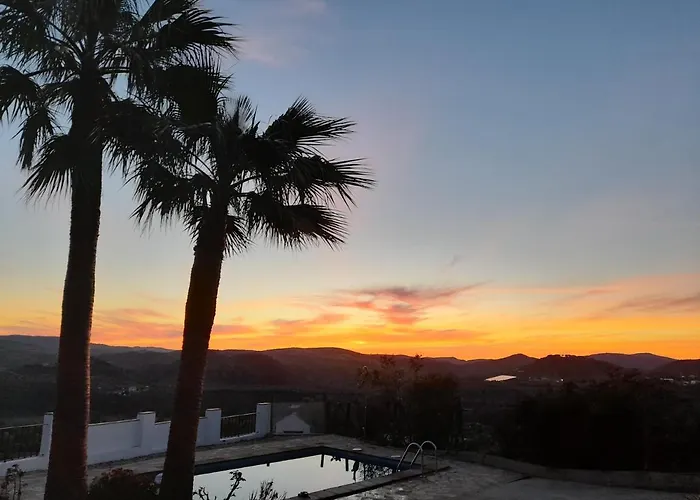 Las Palmeras - Ein Stueck Vom Paradies - Behagliches Haus Mit Pool